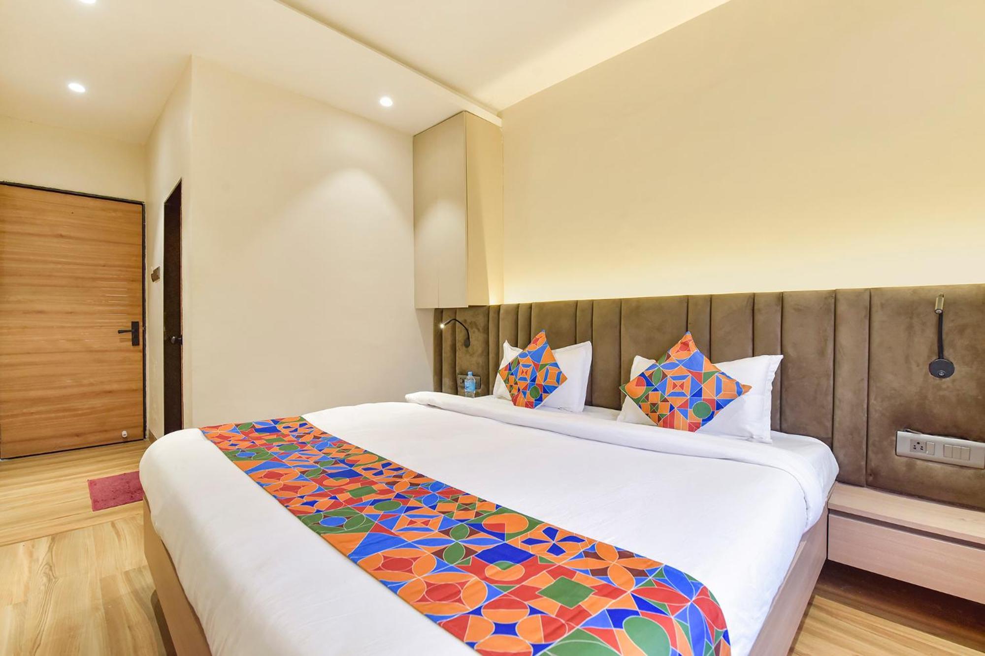 Fabhotel Kesar Indore Exterior foto